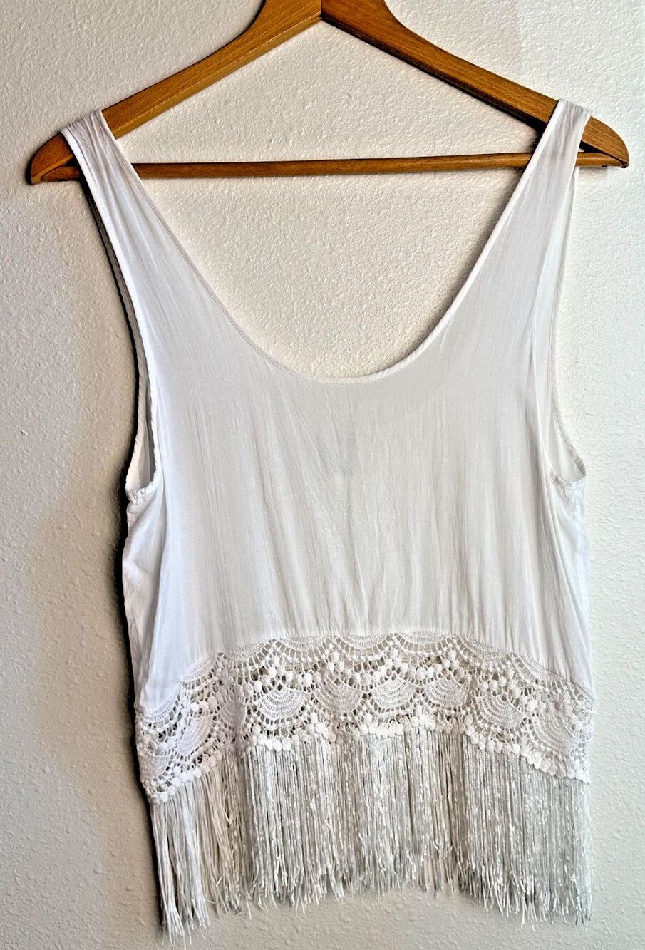 Forever 21 White Fringe Hem Lace Tank Top Boho Festival Women’s Medium